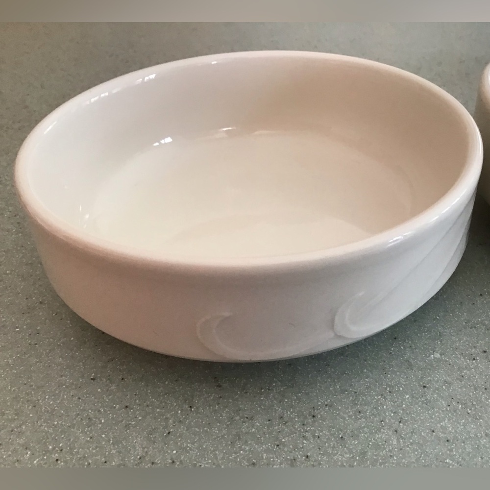 Homer Laughlin Lyrica  pair of ivory glazed China, bowls 5” lead free